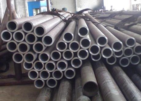 小（xiǎo）口徑無縫鋼管（guǎn）廠家