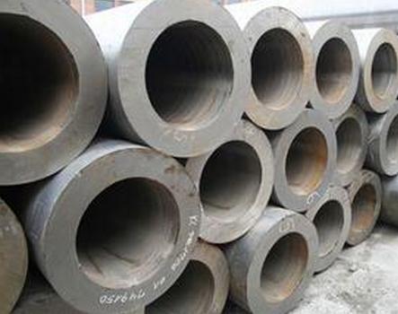 山東厚（hòu）壁無縫（féng）鋼管廠家