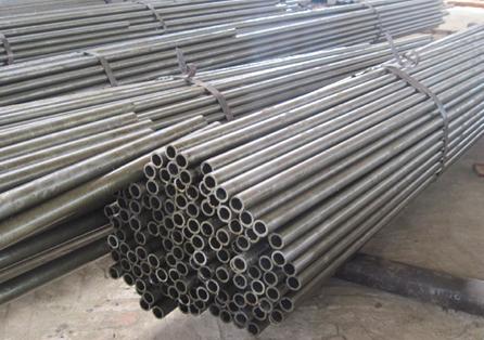 山東小口徑（jìng）無縫鋼管