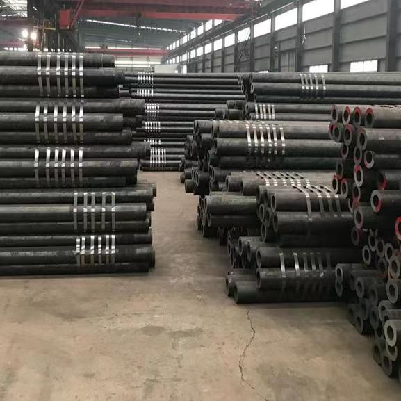 山東（dōng）薄壁無縫鋼管