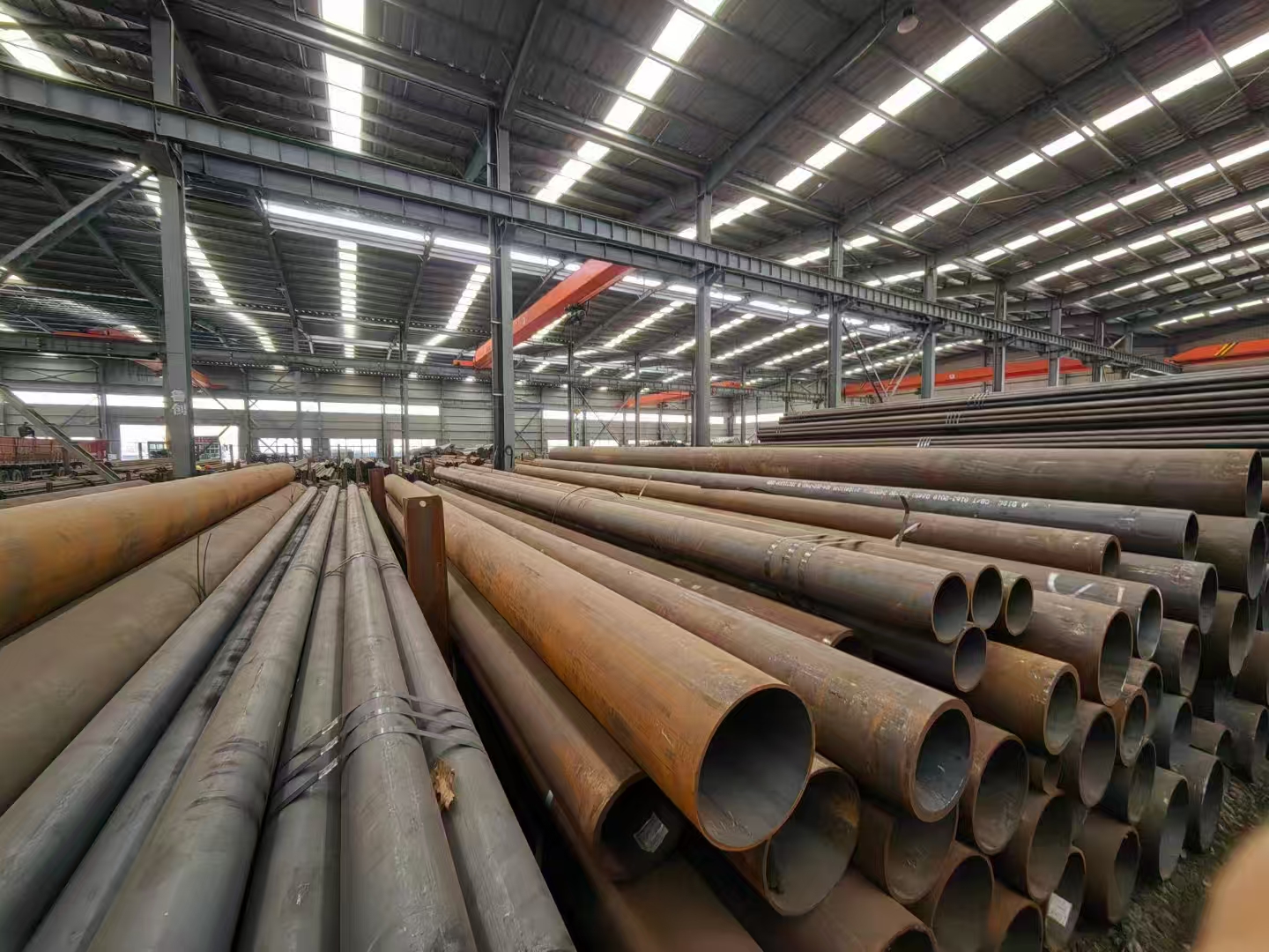 大口徑（jìng）無（wú）縫鋼管-大口徑鋼管經銷（xiāo）商（shāng）