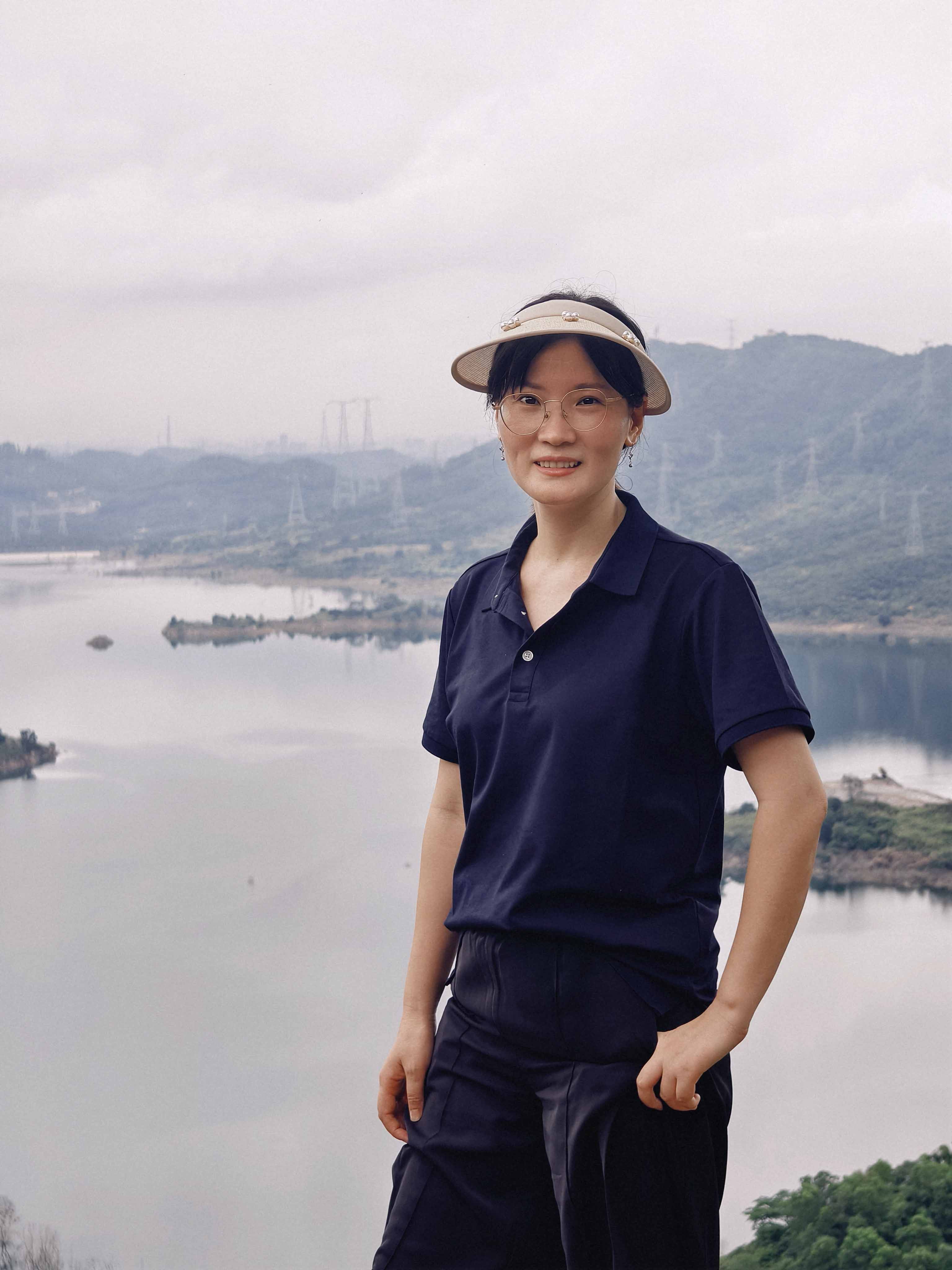 天堂影院科技公司員工齊聚光明區蠄蜍石,開(kāi)啟活力爬山之(zhī)旅暨團(tuán)建活動(圖3)